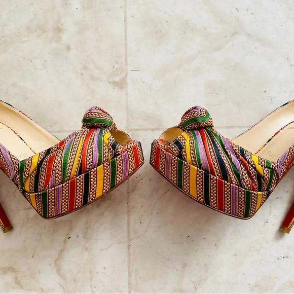 Christian Louboutin Made in Italy Rasta Damas Greissimo Satin Pumps Heels Size 7